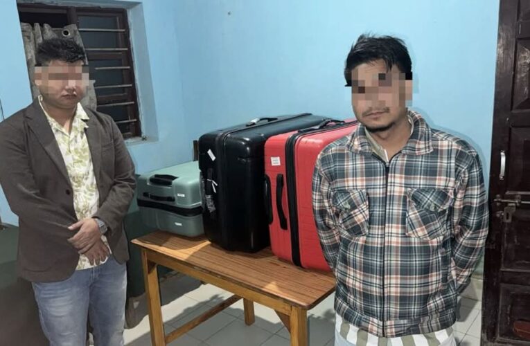 Two Men Arrested with 31 kg of Marijuana at Airport
