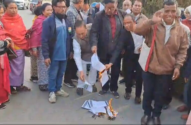 All India Trade Union Protests, Burns Union Budget in Manipur